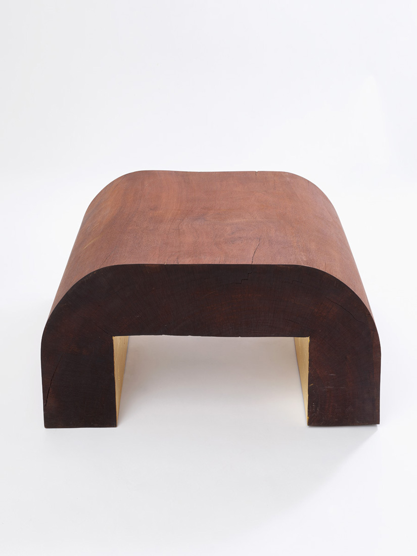 Magdalena Jetelová - LAVICE I, 1995