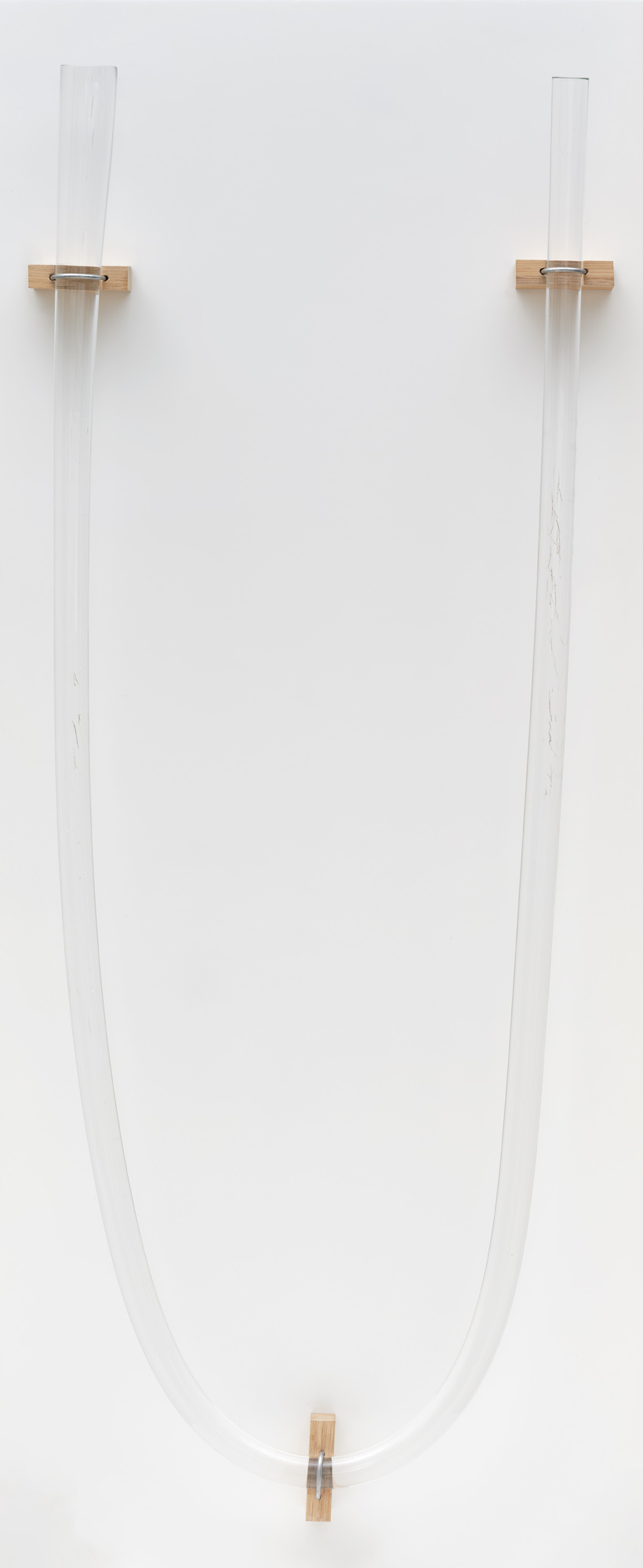 FEDERICO DÍAZ - Catenary line, z cyklu Eccentric Gravity, 2015