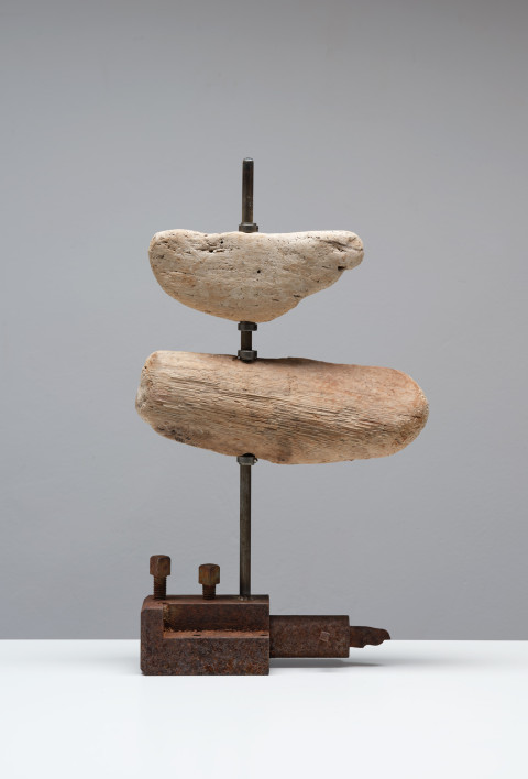 SYLVA ZIMULA - OBJEKT Č. 6 – SKYROS,Z CYKLU PŘÍSTAVY, 2025 - BENEFIČNÍ AUKCE PRO DŮM PRO JULII